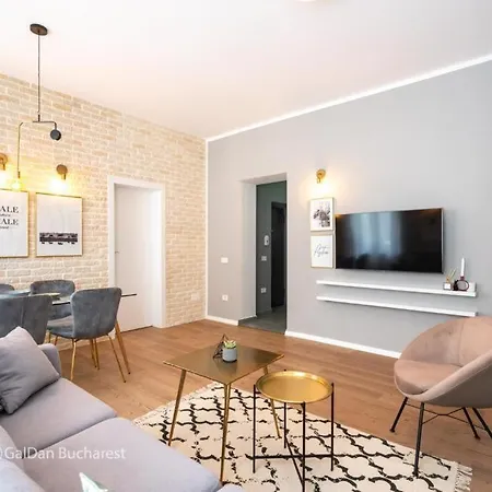 Апартаменти The Loft-old Town Cozy Бухарест